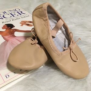 [Dance Class] Ballet Slippers